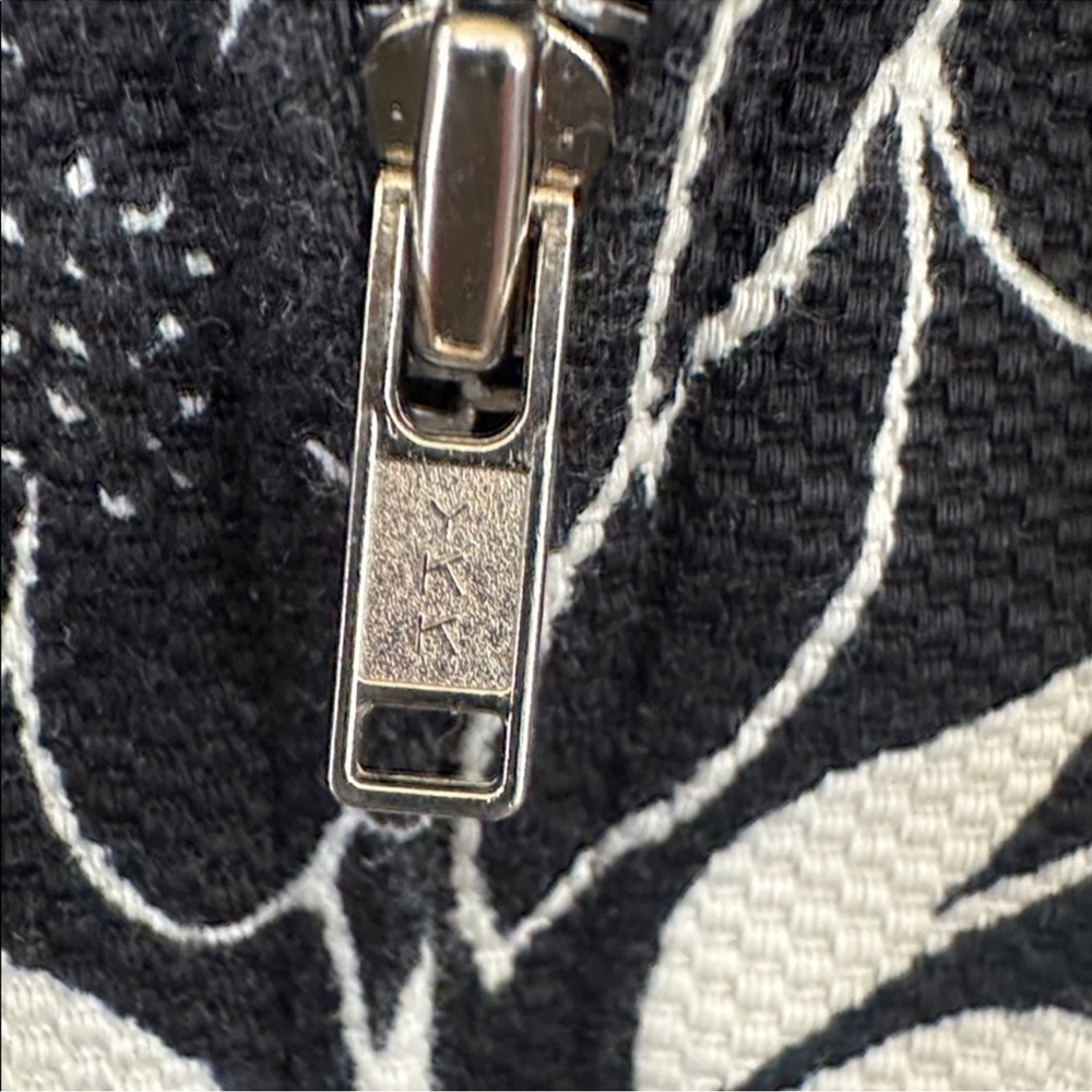 Parisian Signature Floral Zip Front Jacket Medium Black White Career Blazer - Picture 7 of 7